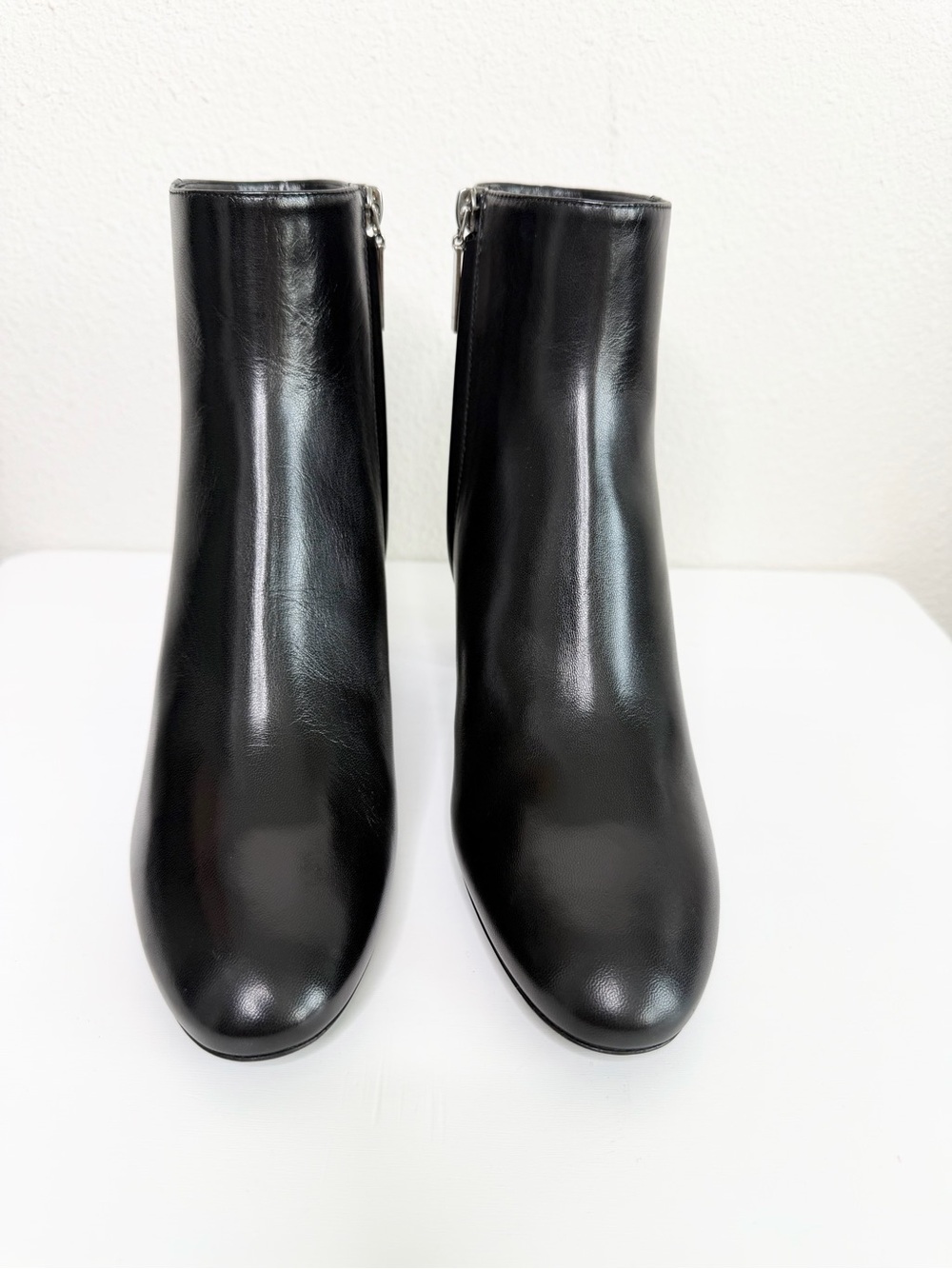 NEW Saint Laurent Nappa Loulou Black Leather Block Heel Ankle Boots Size 37.5 - Picture 3 of 9